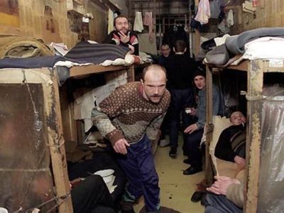 Защита от кредиторов - оружие? Тюрьма.