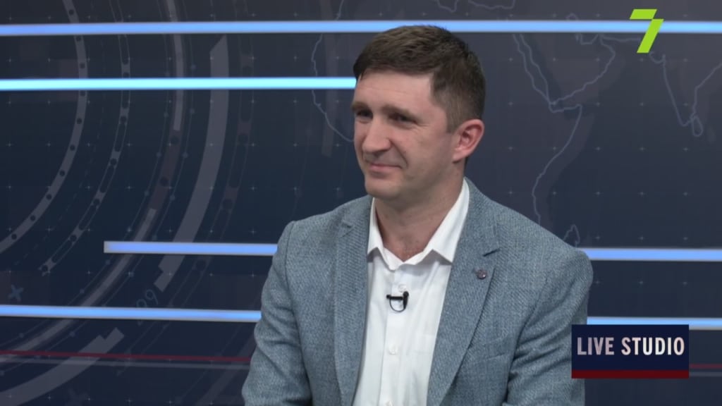 Президент и Парламент готовятся отменить адвокатскую монополию в Украине.