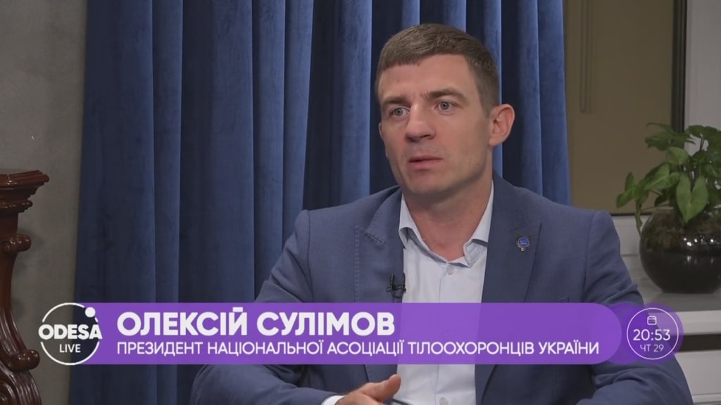 Правом на короткоствольное оружие должны пользоваться лишь люди,, имеющие опыт обращения с ним.