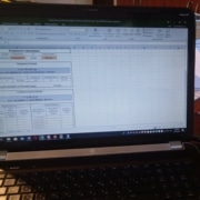 Юридическая компания "Гранд Иншур". Программа для расчёта индекса инфляции и 3% годовых. В помощь юристу.