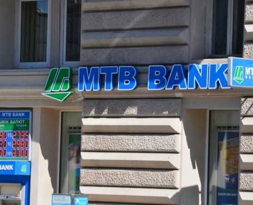 Реструктуризация валютных кредитов. Новые законы.