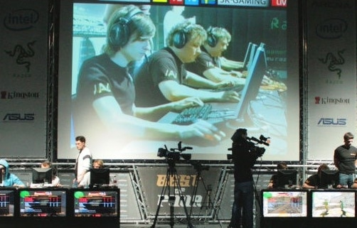 Ставки на киберспорт, онлайн игры